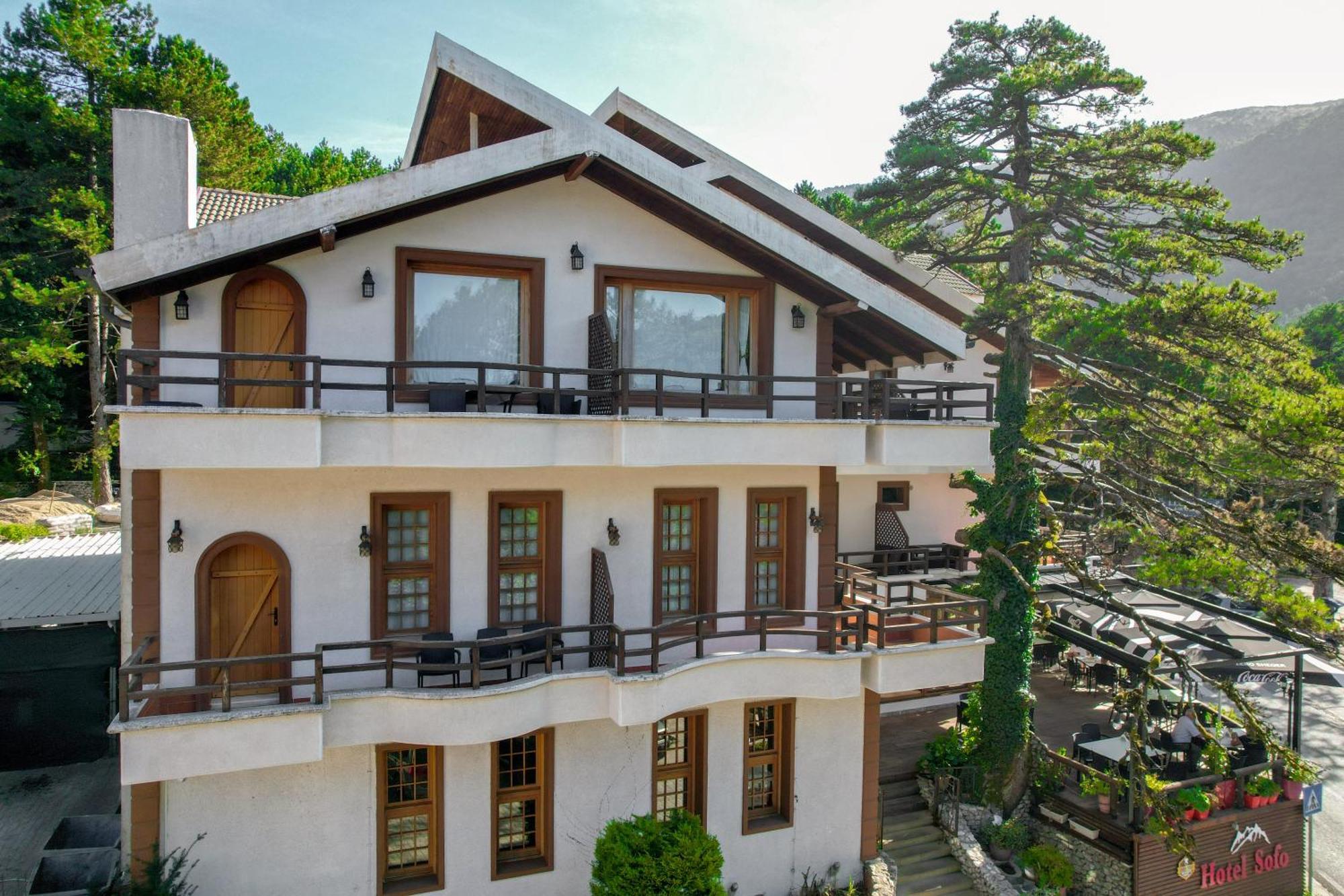 Hotel Sofo Dukat Bagian luar foto